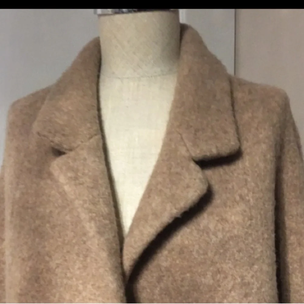 Brand new with tags Vince camel coat merino wool - Picture 4 of 9